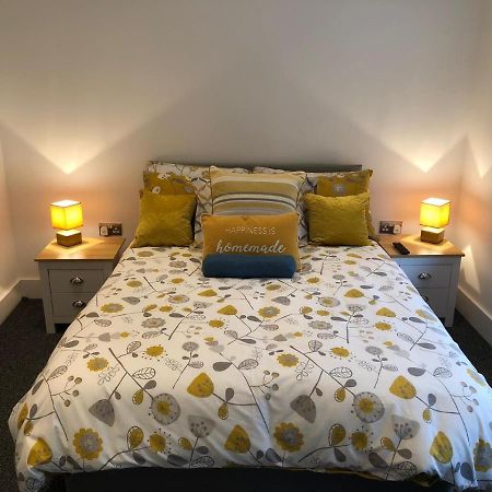 Marine Villa Hotel & Suites - Close To Beach, Train Station & Southend Airport ภายนอก รูปภาพ